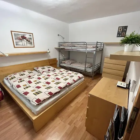 Apartman Kinali Horni Lipova Exterior photo